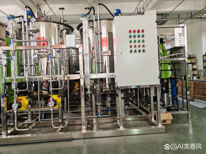 8噸反滲透設備 瑞泉水處理公司精心研發(fā)的高效水處理解決方案